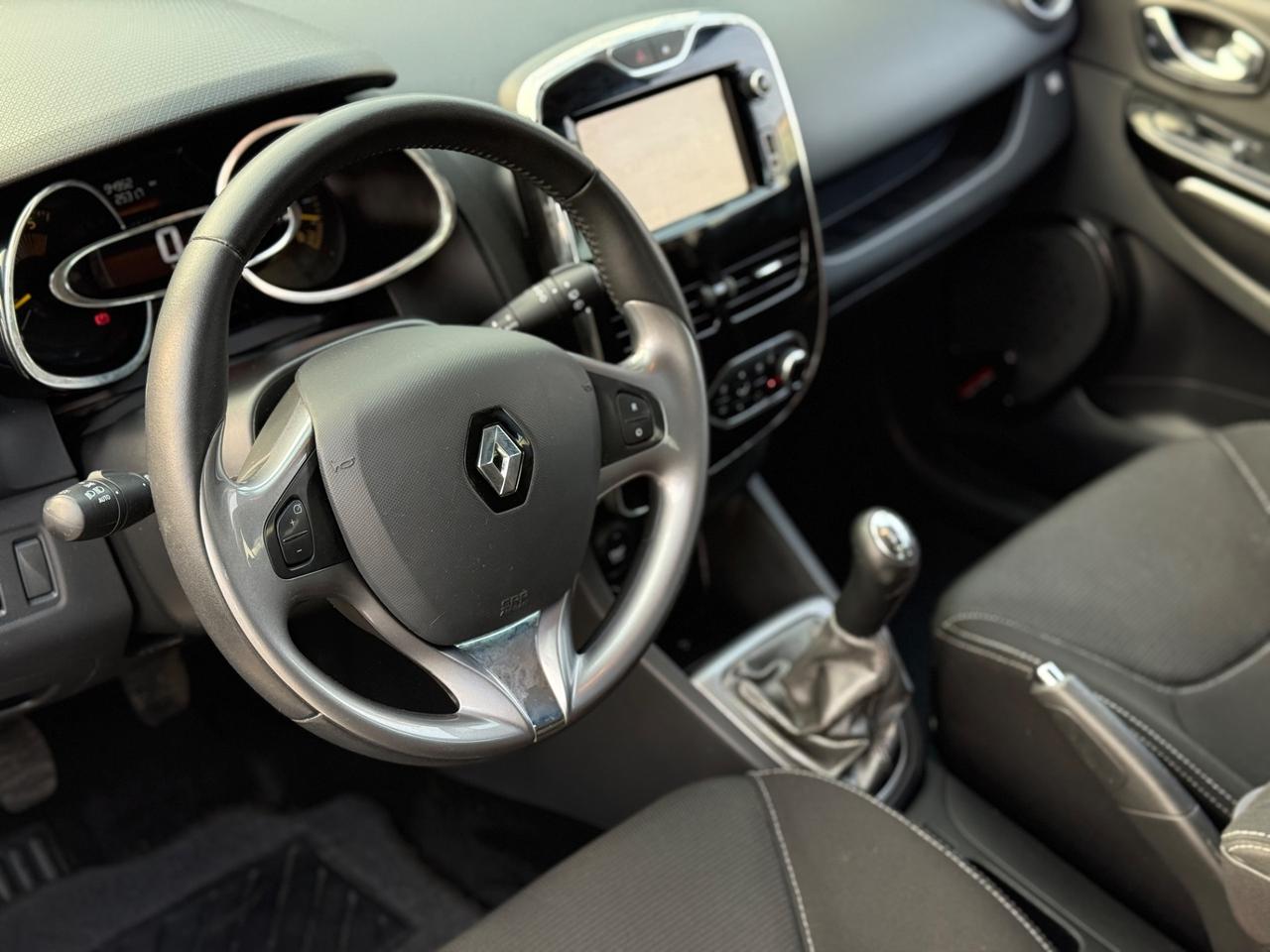 RENAULT CLIO 1.5DCI 75CV 5 porte Costume National 93.000