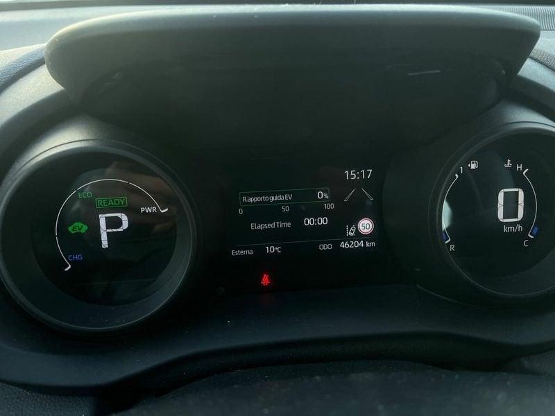 Toyota Yaris Hybrid Trend MY21