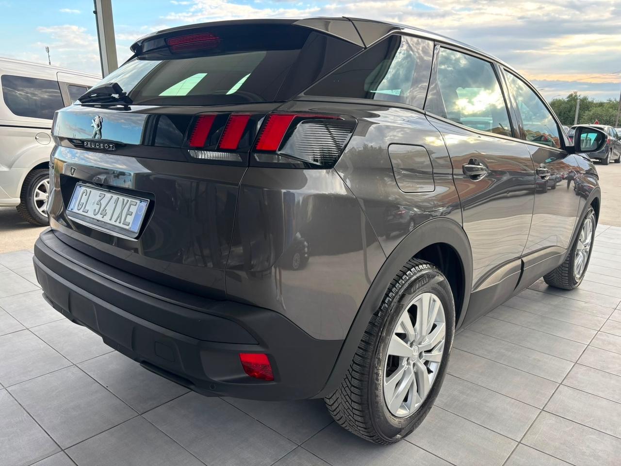 Peugeot 3008 BlueHDi 130 S&S Active Pack