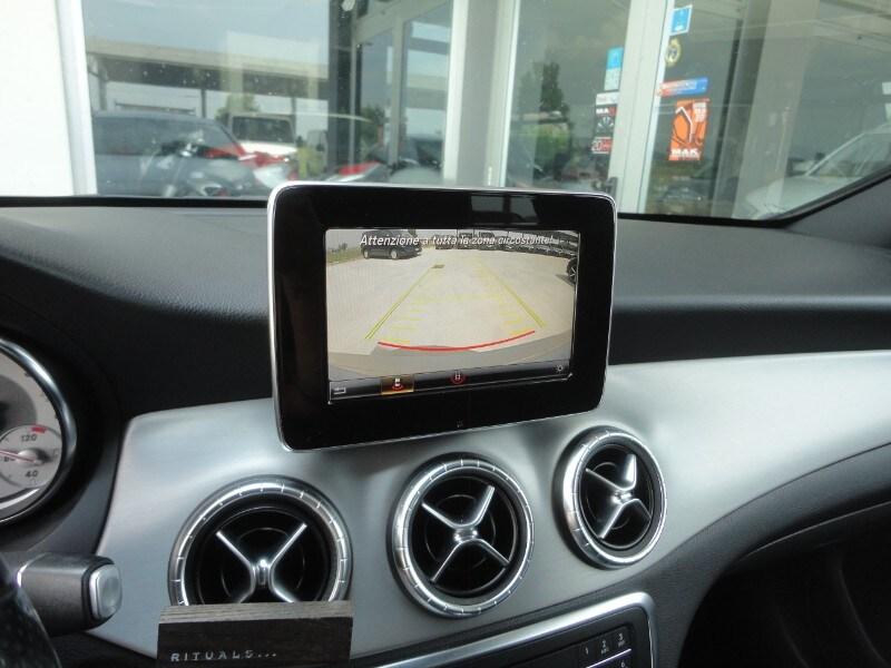 MERCEDES CLA (C/X117) CLA 220 d S.W. Aut...