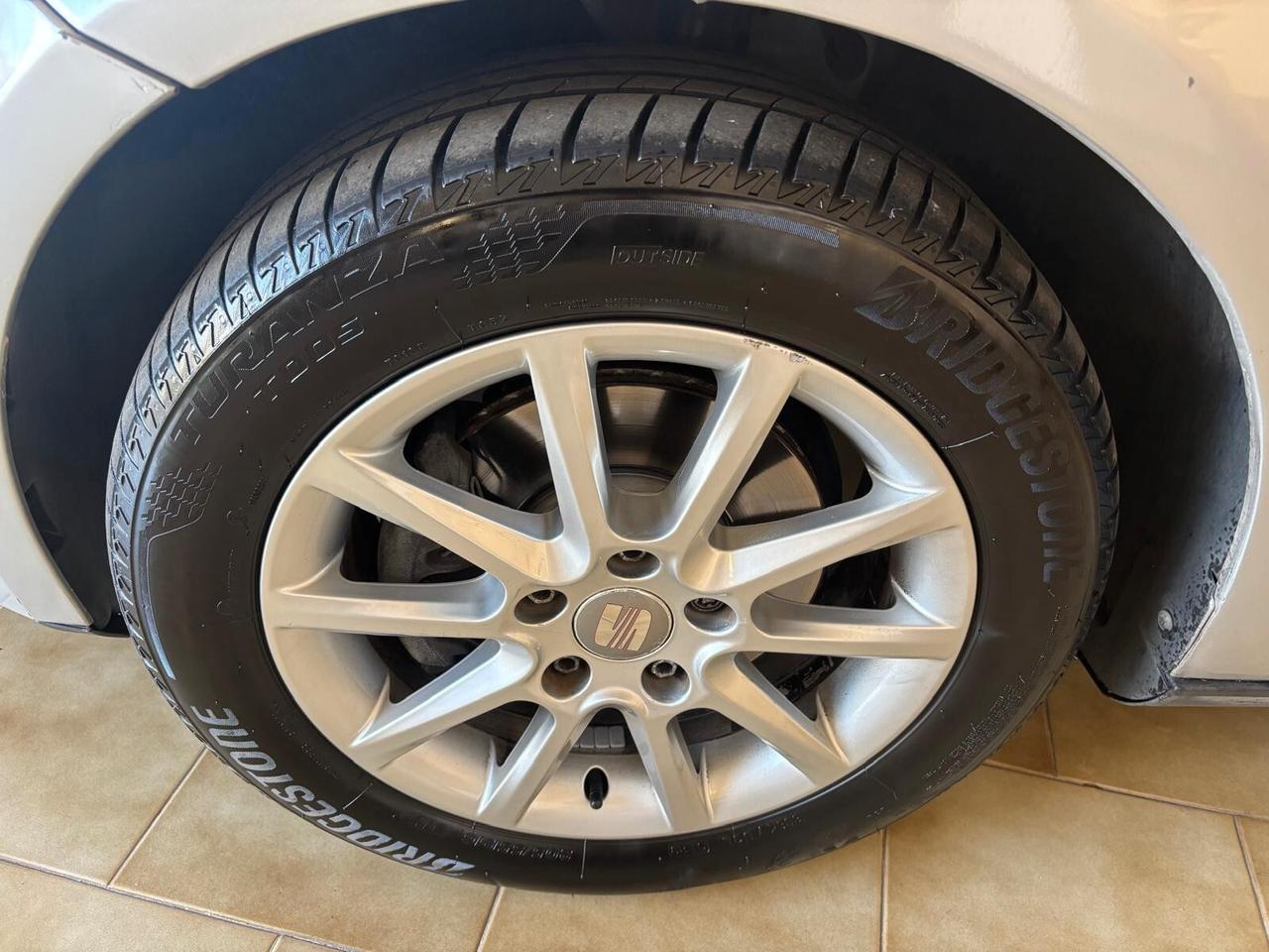 Seat SEAT ALTEA ANNO 2011 DS 1.6 ADATTA NEOPATENTATI KM 150 mila
