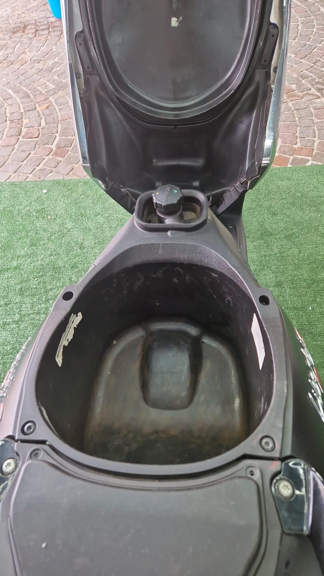 Piaggio Liberty S 150 sport
