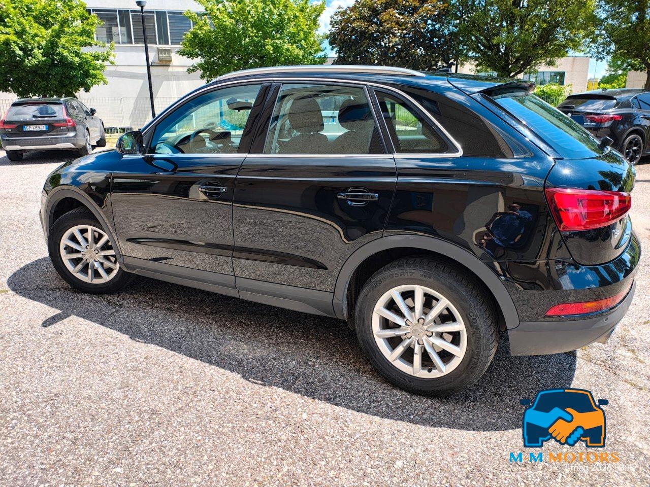 Audi Q3 2.0 tdi Business 120cv
