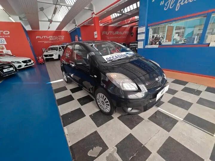 Toyota Yaris 1.3 5 porte M-MT Sol