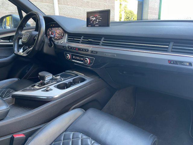 AUDI Q7 3.0 TDI 272CV S-LINE 7 POSTI QUATTRO TIPTRONIC