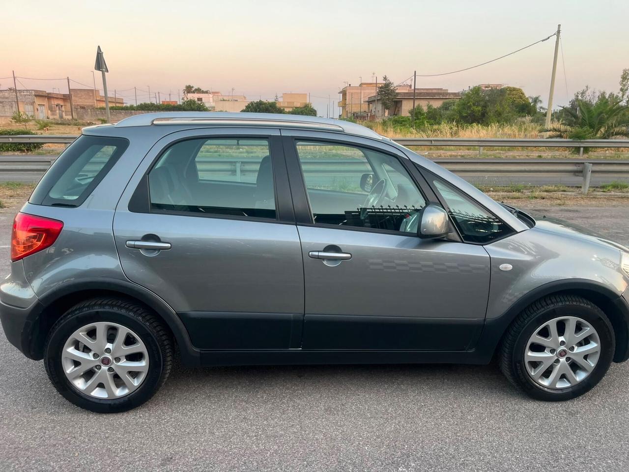 Fiat Sedici 2.0 MJT 4x2 Emotion Unipro 2009