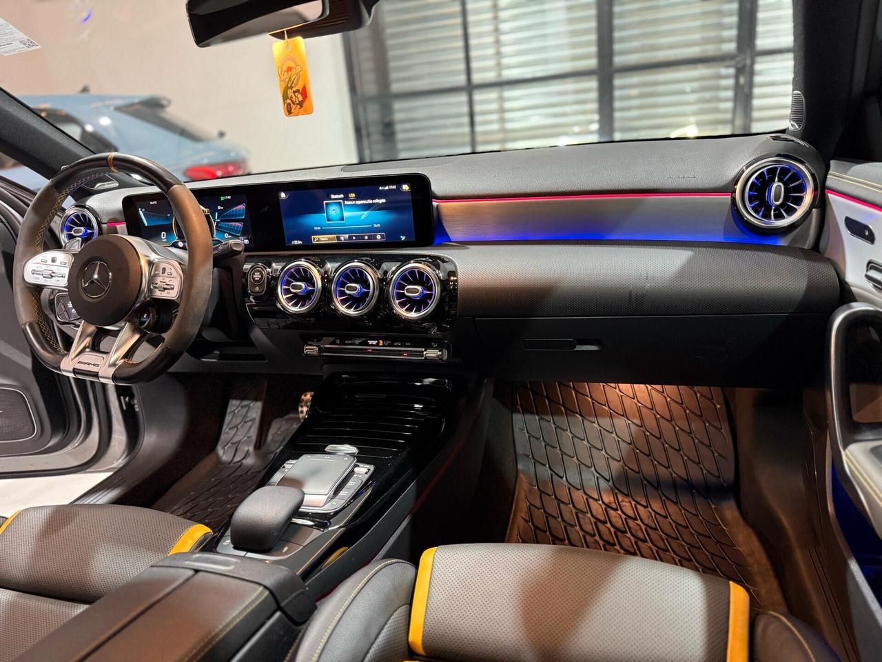 Mercedes-benz A 45 AMG A 45S AMG 4Matic