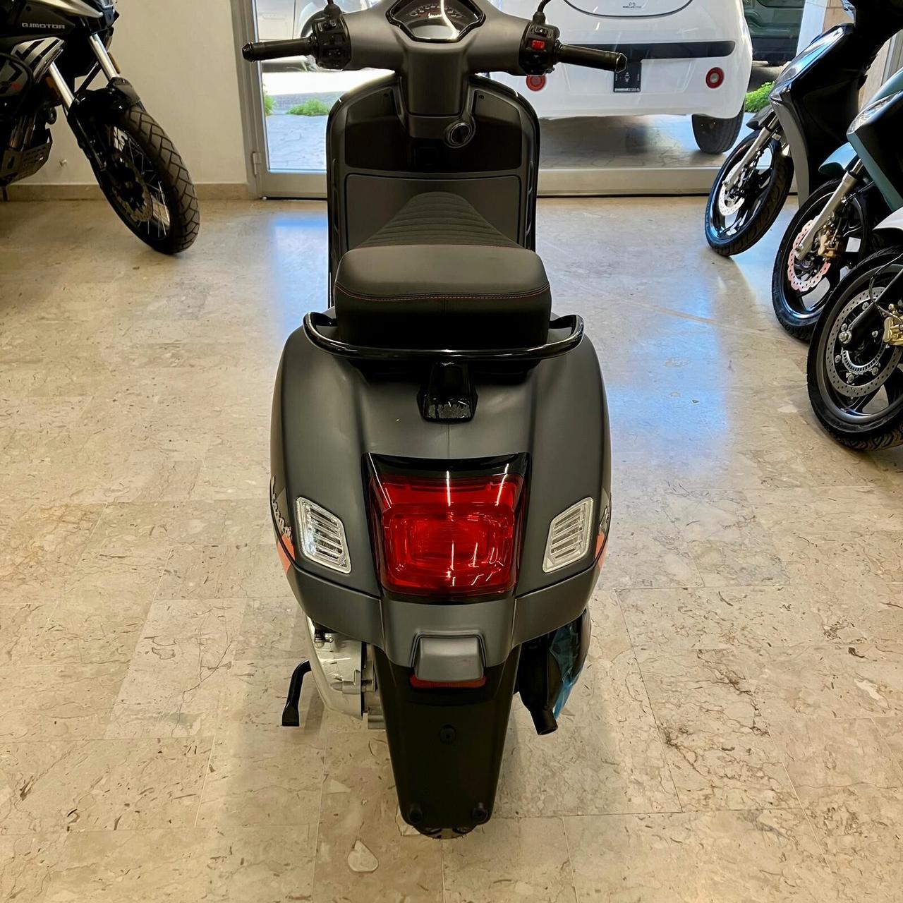 VESPA GTS 310 SUPER SPORT