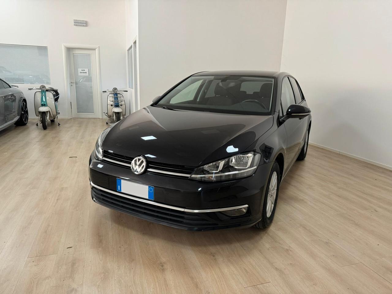 Volkswagen Golf 5p 1.0 tsi Trendline Tech **** NEOPATENTATI****