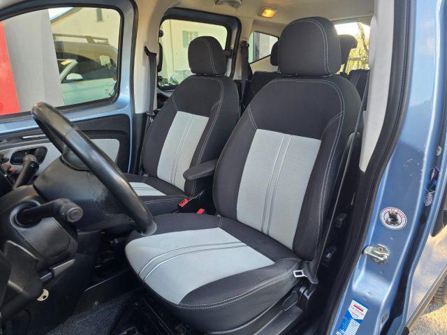 FIAT Qubo 1.4 8V 78 CV Benz.METANO Navi TEL x NEOPATENTATI