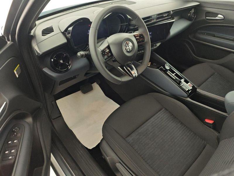 Alfa Romeo Junior 1.2 145 CV Hybrid eDCT6