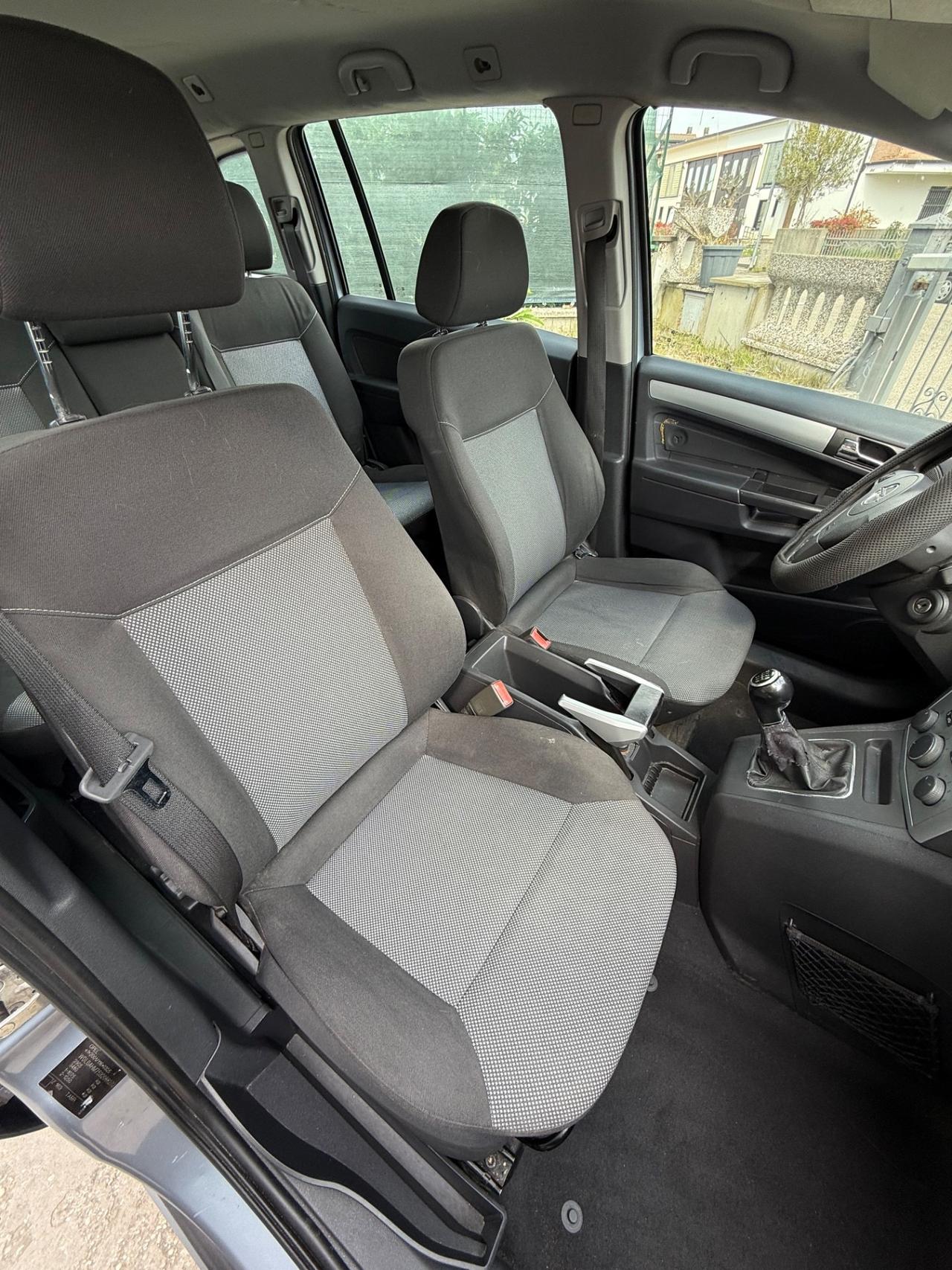 Opel Zafira 1.6 Turbo ecoMetano 2029 7 Posti