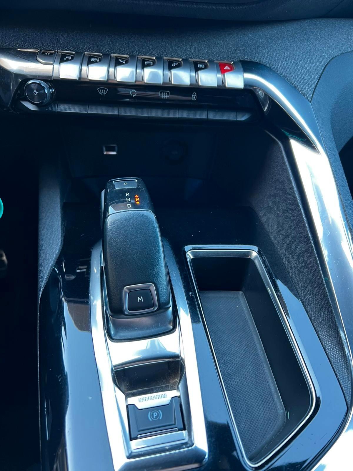 Peugeot 3008 BlueHDi 120 S&S EAT6 GT Line