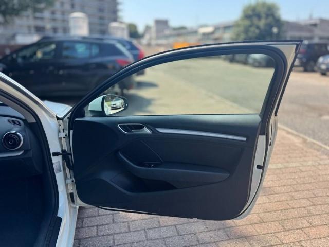 Audi A3 III 2013 3p 1.6 tdi Ambition