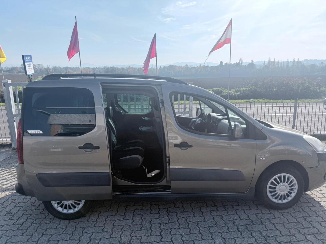 Citroen Berlingo 1.6 DIESEL 2013 CAMBIO AUTOMATICO