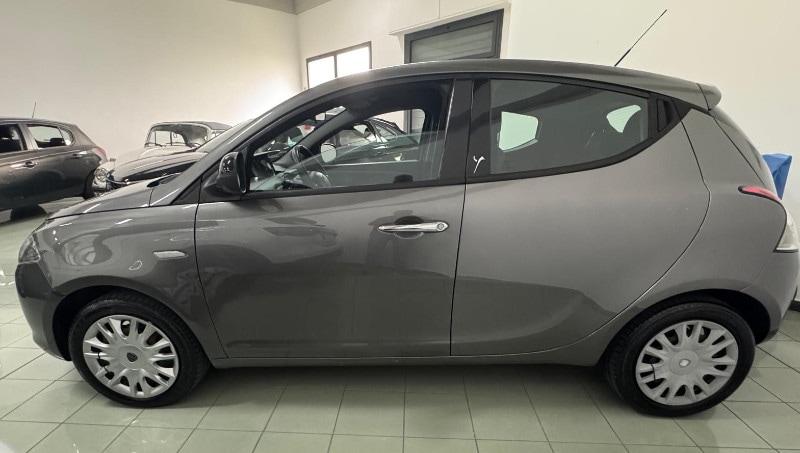 LANCIA Ypsilon 1.2 69 CV 5 porte Gold