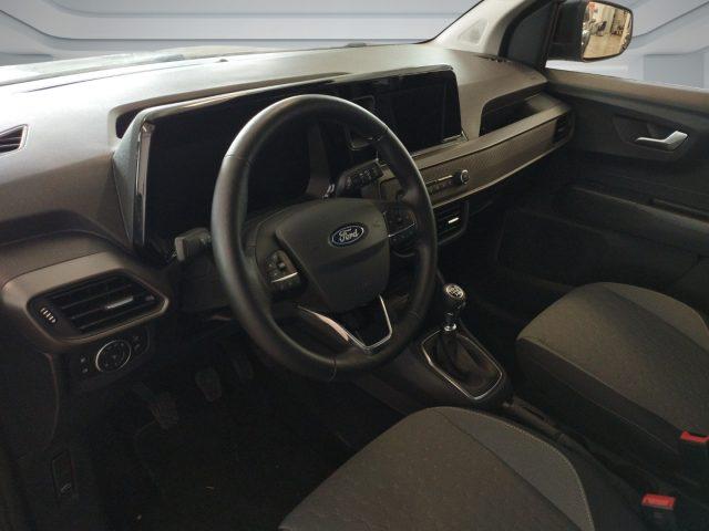 FORD Tourneo Courier 1.0 EcoBoost Titanium