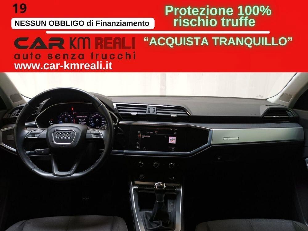 Audi Q3 35 TFSI ( da 349 € al mese)