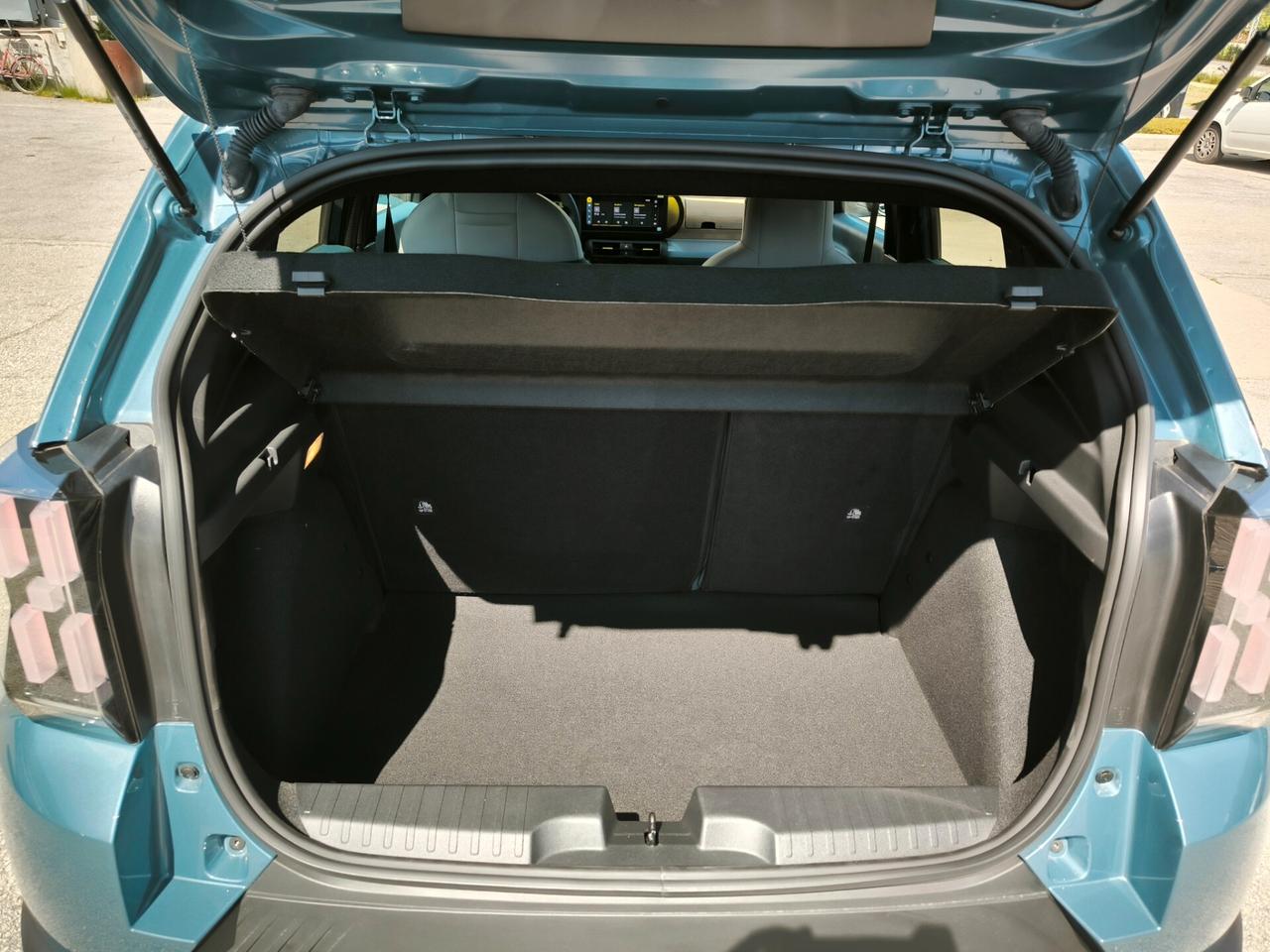 Fiat Grande Panda 1.2 Hybrid 110 CV S&S La Prima