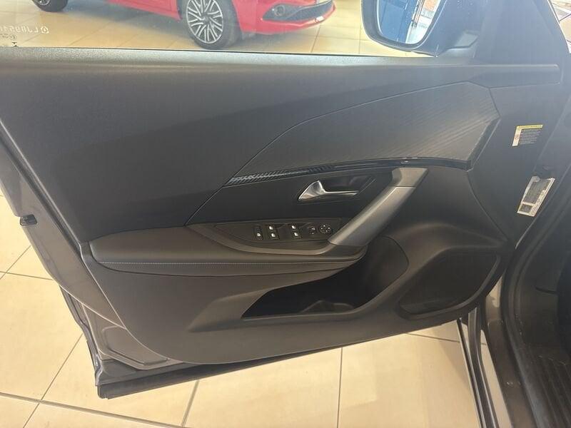 Peugeot 2008 2008 PureTech 100 S&S Allure