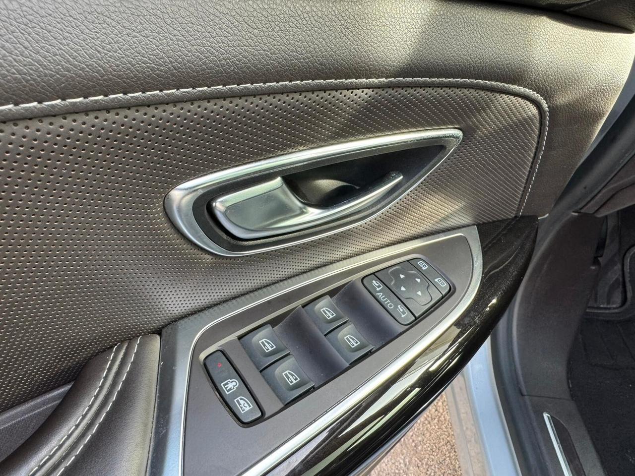 Renault Espace 7 posti dCi 160CV EDC Energy Initiale Paris 4Control Garanzia