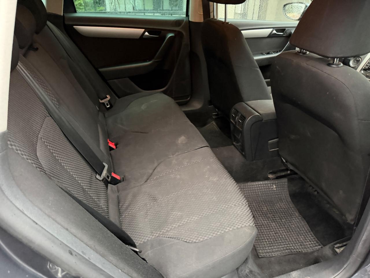 Volkswagen Passat 2012 2.0 TDI Highline manuale 6marce