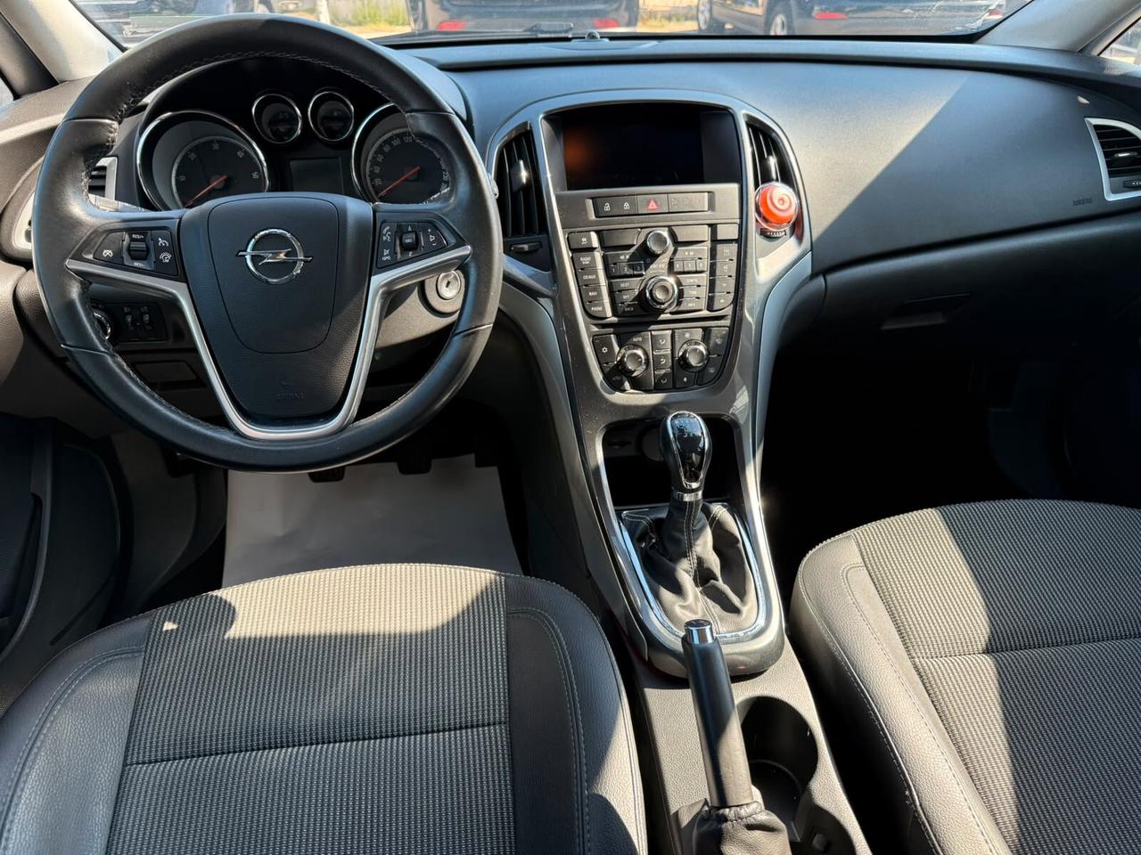 Opel Astra 1.7 CDTI 130CV EcoFLEX S&S 5 porte Cosmo