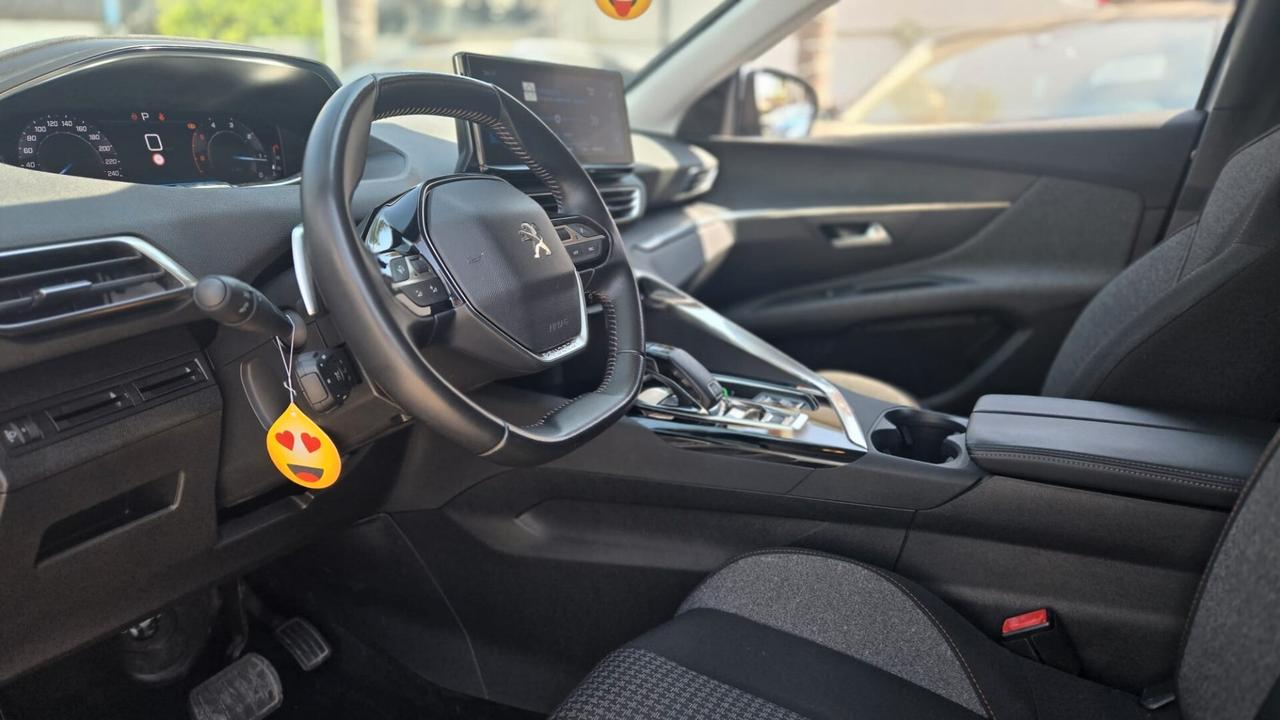Peugeot 3008 1.5 bluehdi 131CV Active Pack EAT8 Uff Italy Led