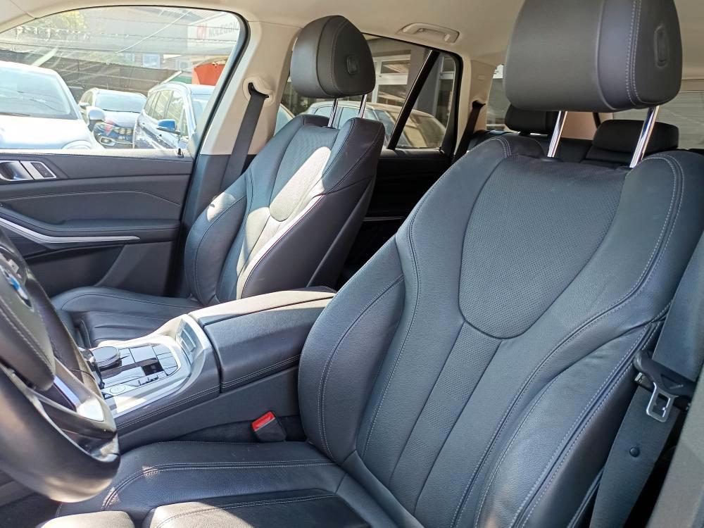 BMW X5 xdrive30d mhev 48V xLine auto