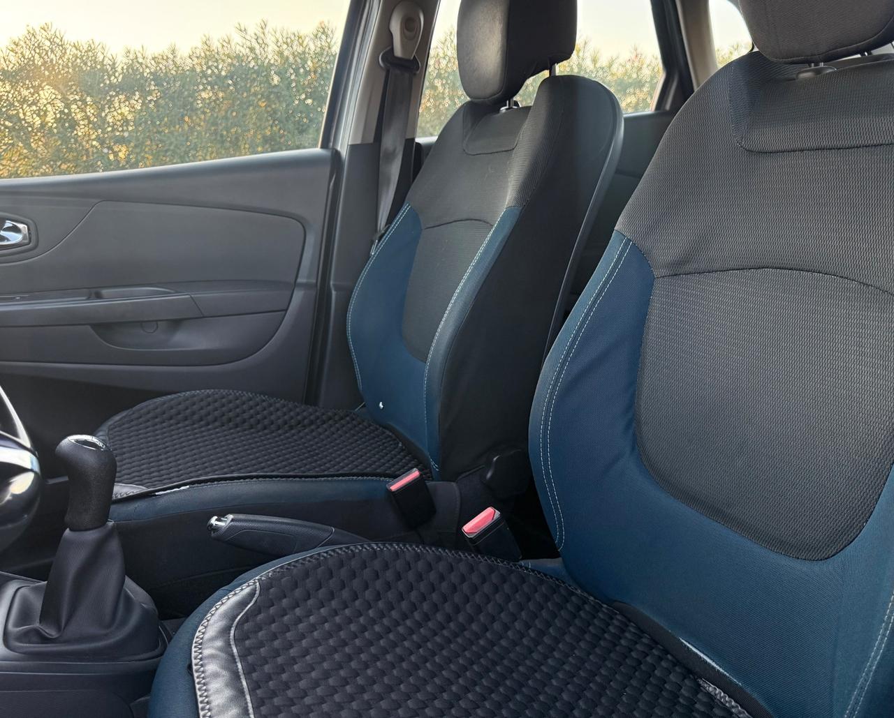 Renault Captur 1.5 Diesel 90CV 12 mesi di garanzia