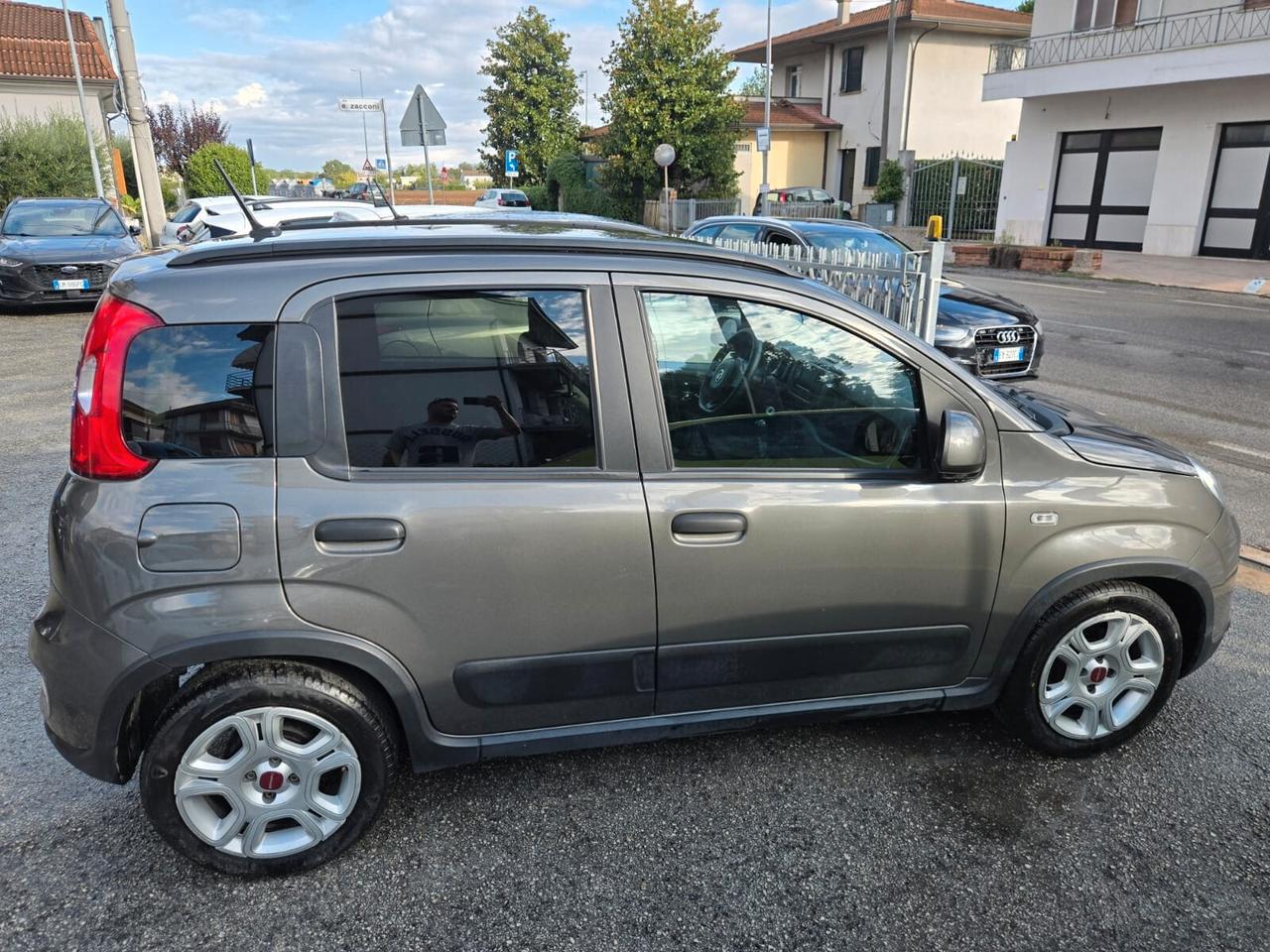 FIAT PANDA CITY LIFE PLUS 1.0 69 cv HYBRID -PROMO OTTOBRE GA FIN&SAFE-