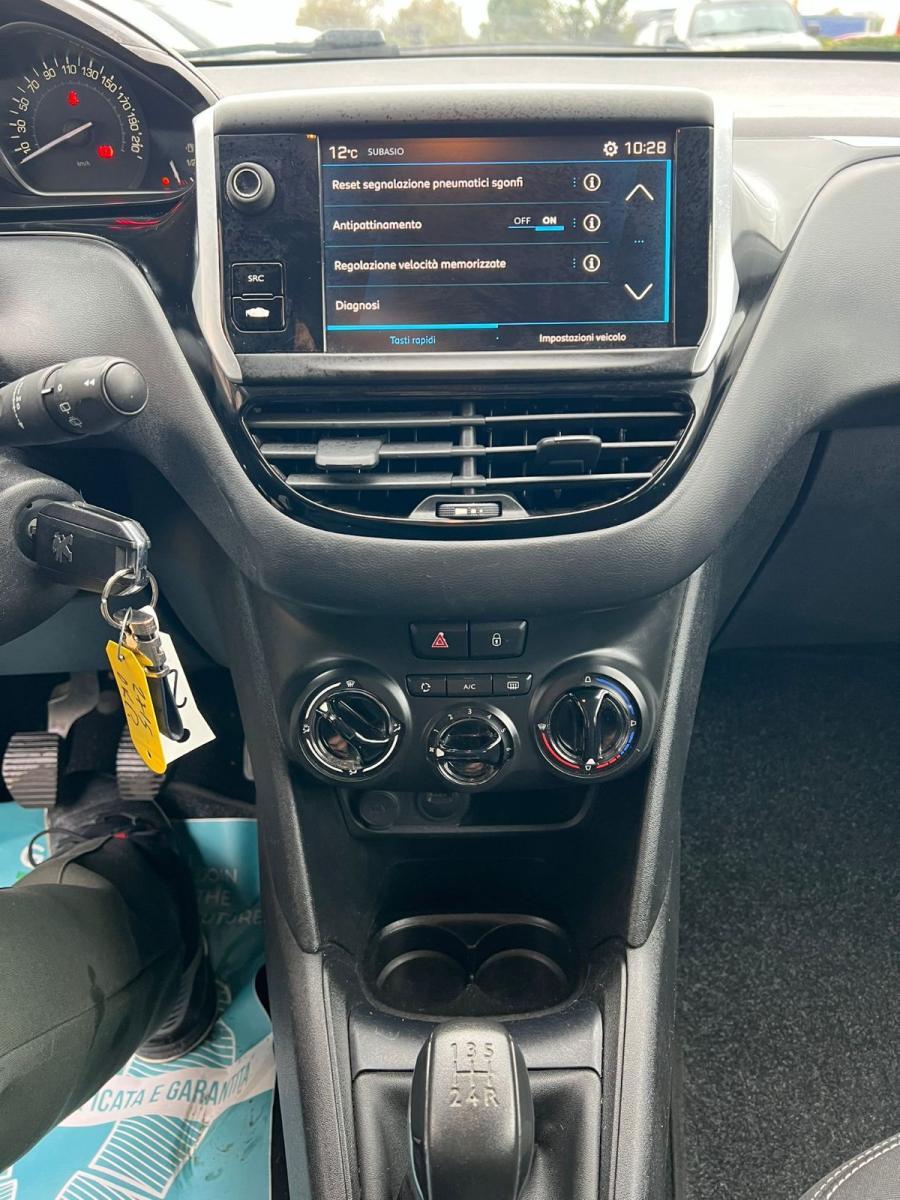 PEUGEOT - 208 1.2 puretech Active s&s 82cv 5p neopatentati