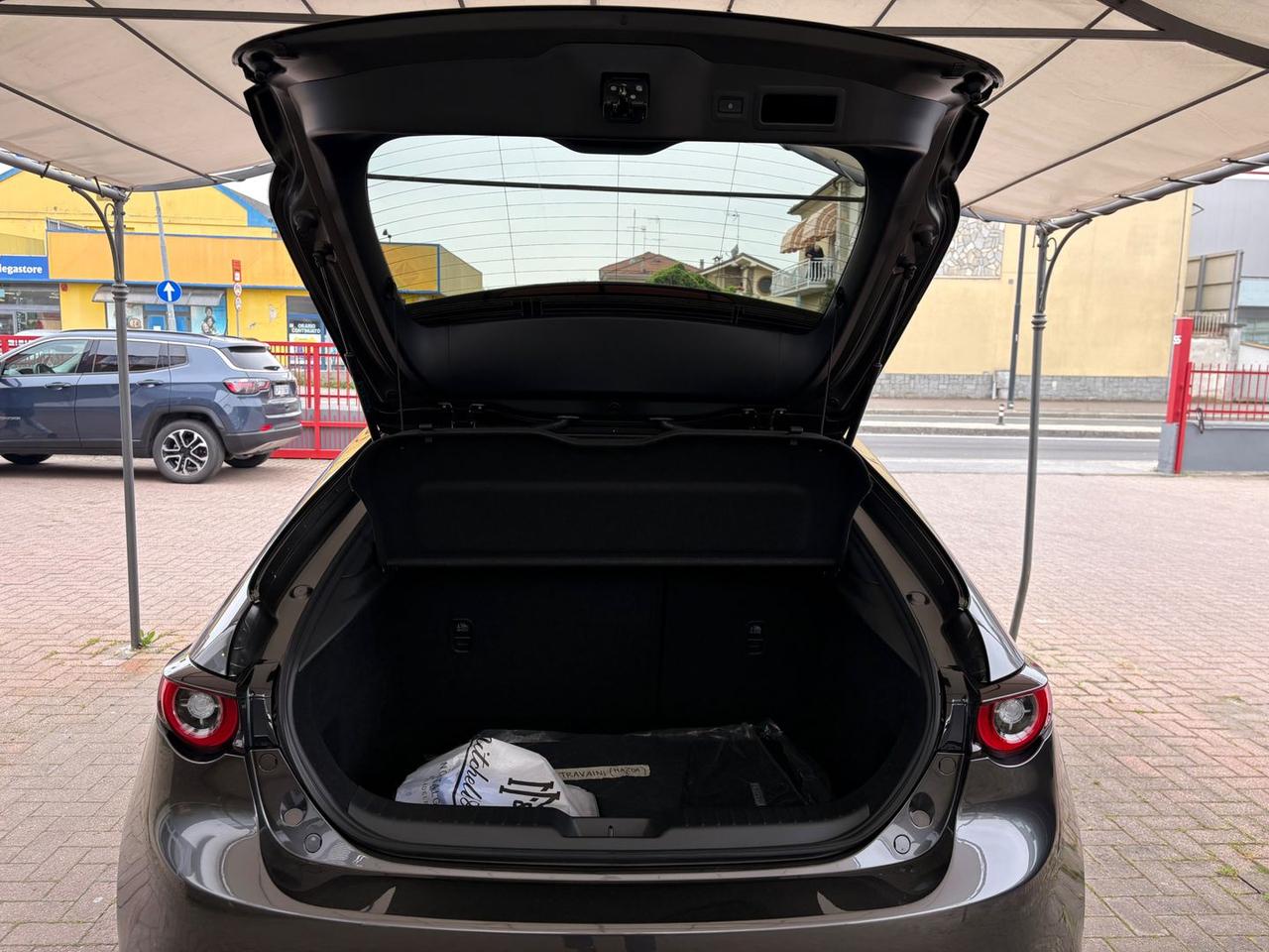 Mazda 3 Exclusive Line 2.0 E-SkyActiv-G MHE #10370