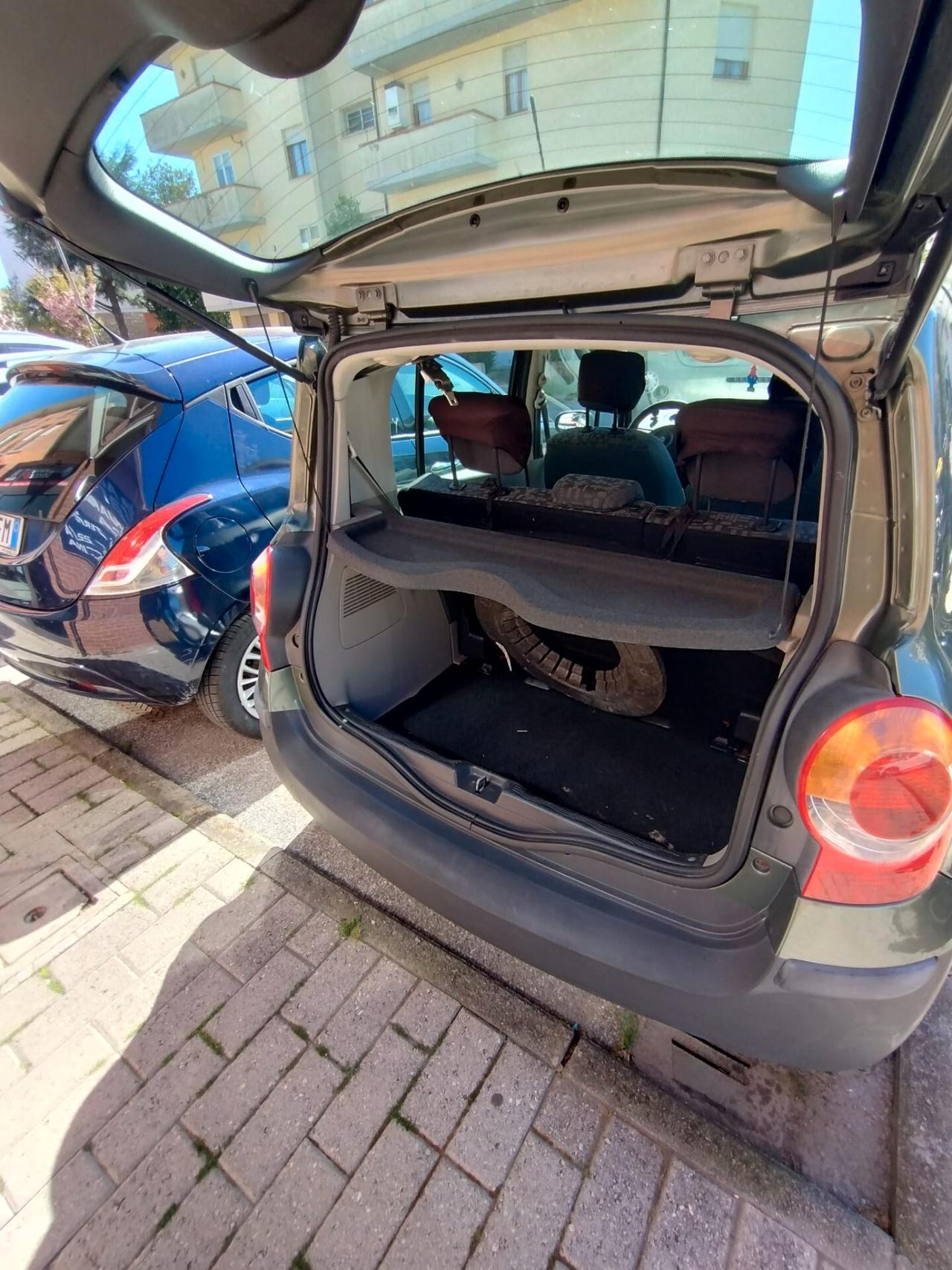 Renault Modus 1.2 16V Luxe Privilège