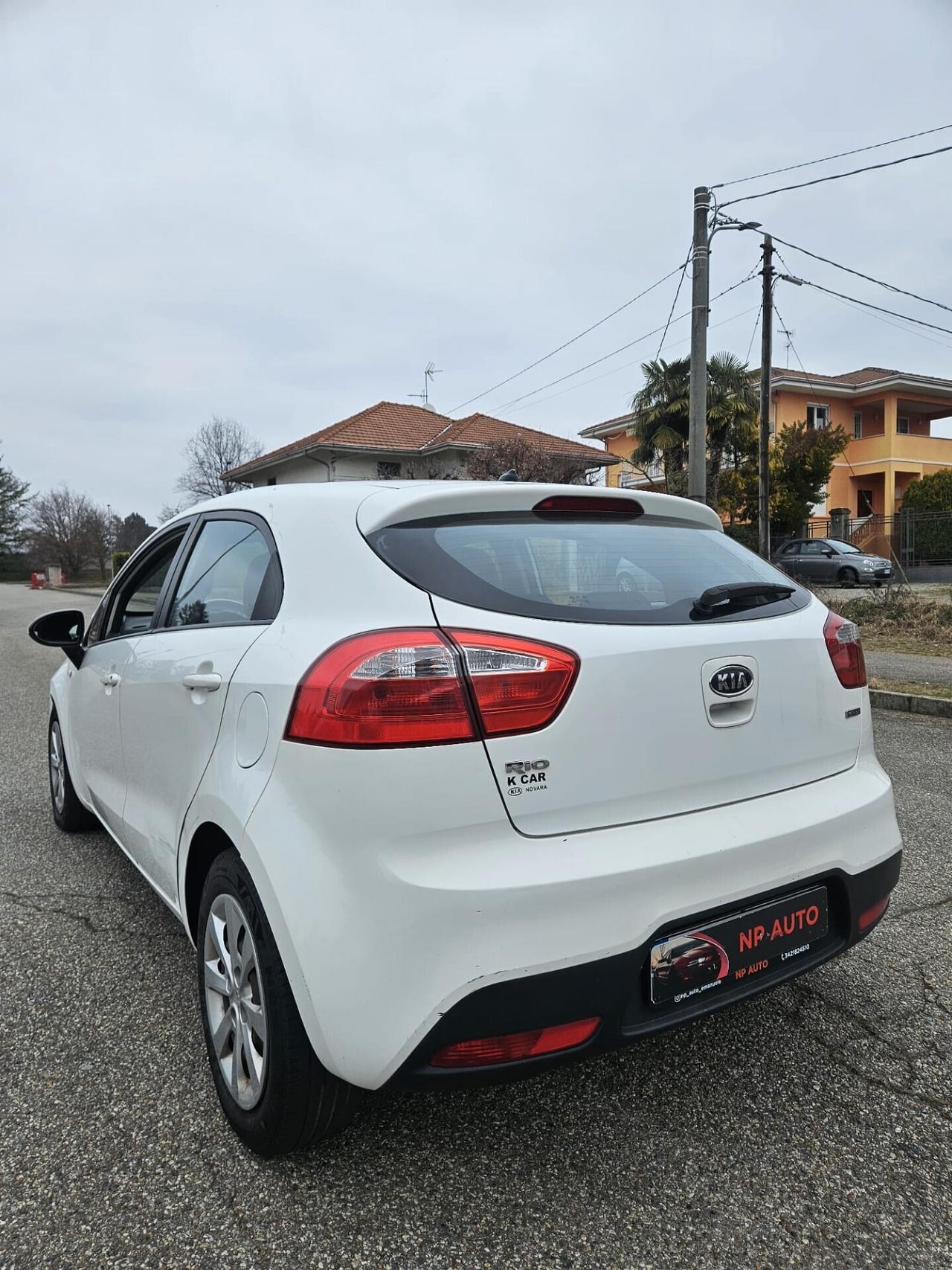 Kia Rio 1.4 CRDi NEOPATENTATI