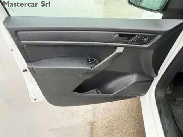 VOLKSWAGEN Caddy 2.0 TDI 102cv Business - targa FW991SD