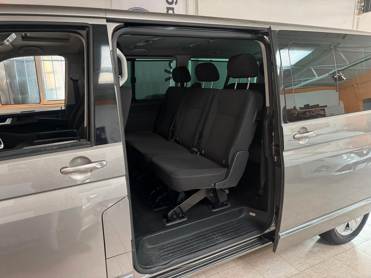 Volkswagen Caravelle 2.0 TDI 204CV 4 Motion