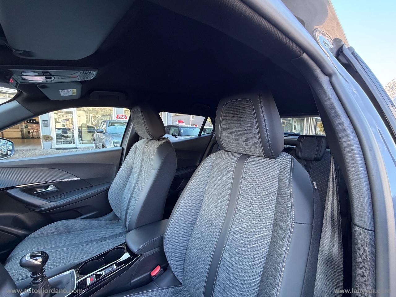 PEUGEOT 2008 PureTech 100 S&S Allure