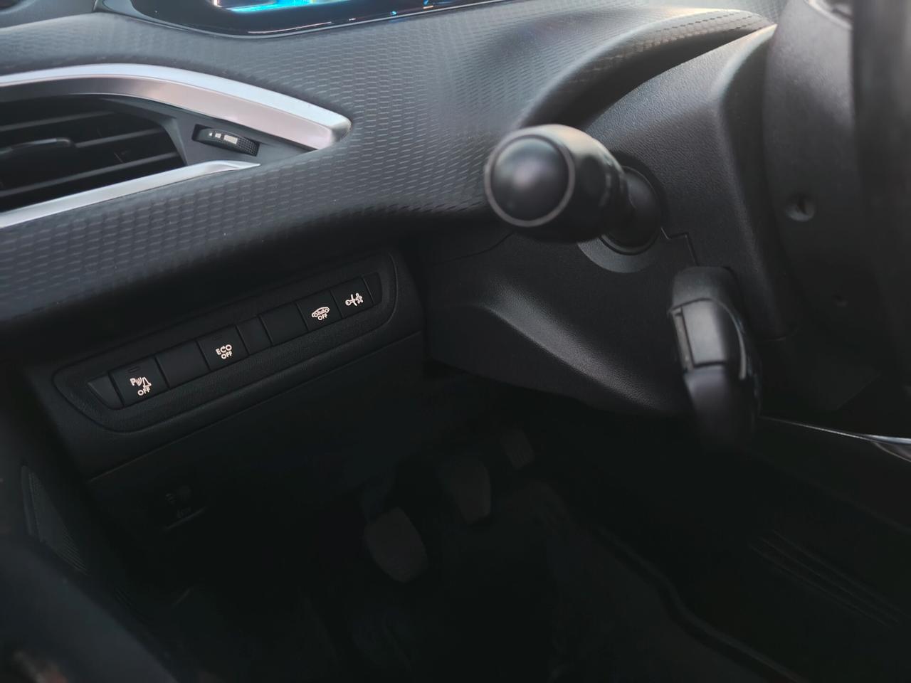 Peugeot 2008 1.6 e-HDi 115 CV Stop&Start Allure