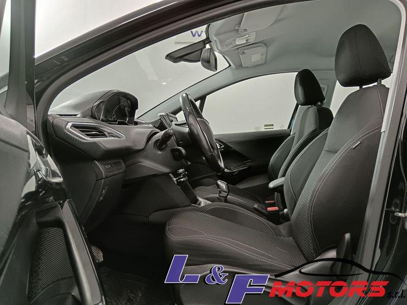 Peugeot 208 1.2 BENZ. ALLURE 5 P