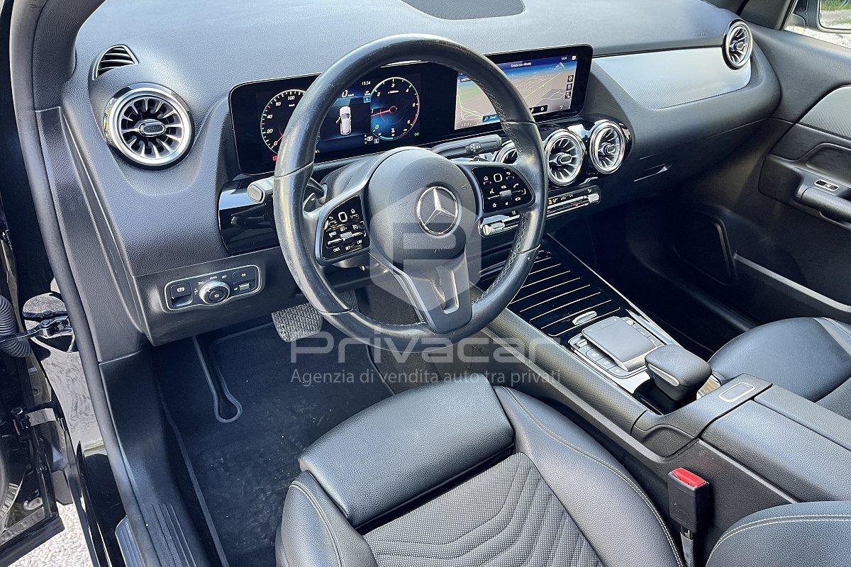 MERCEDES GLA 180 d Automatic Business