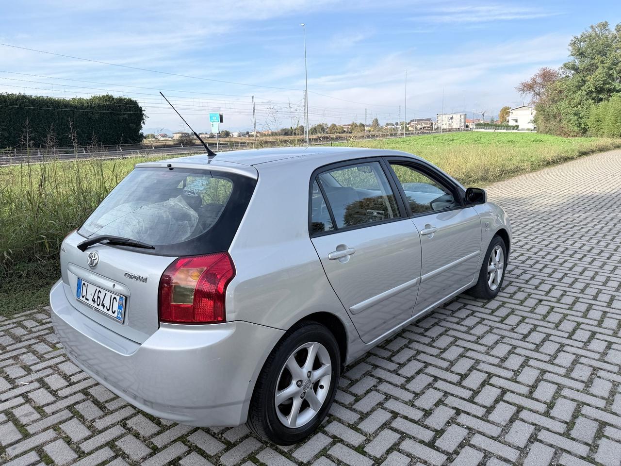 Toyota Corolla 1.6 16V 5 porte