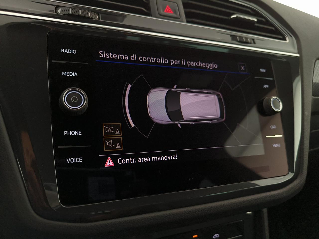 Volkswagen Tiguan 2.0 tdi r-line 150cv dsg