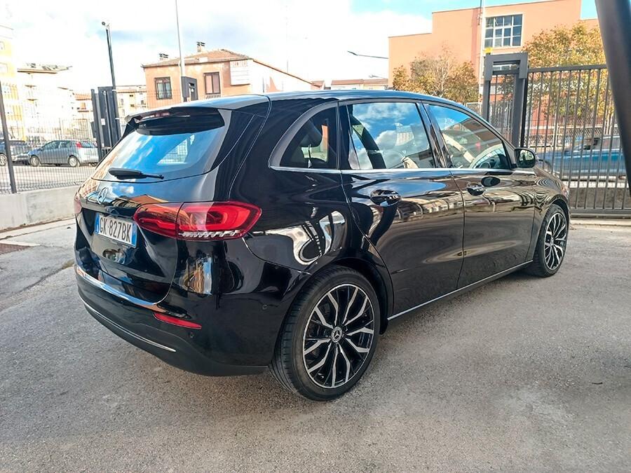 Mercedes-benz B 180 Premium Navi, Tetto Panoramico, Fari FULL LED!