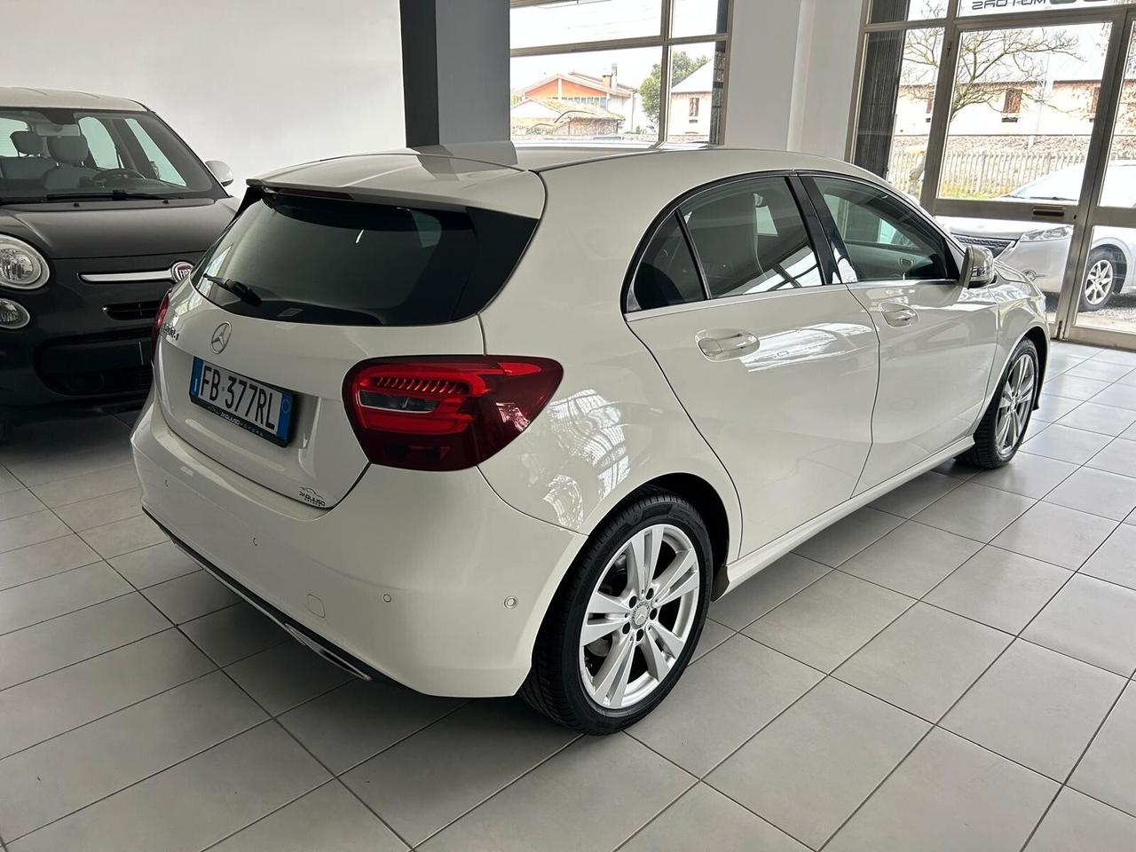 Mercedes-benz A 200 A 200 d Business