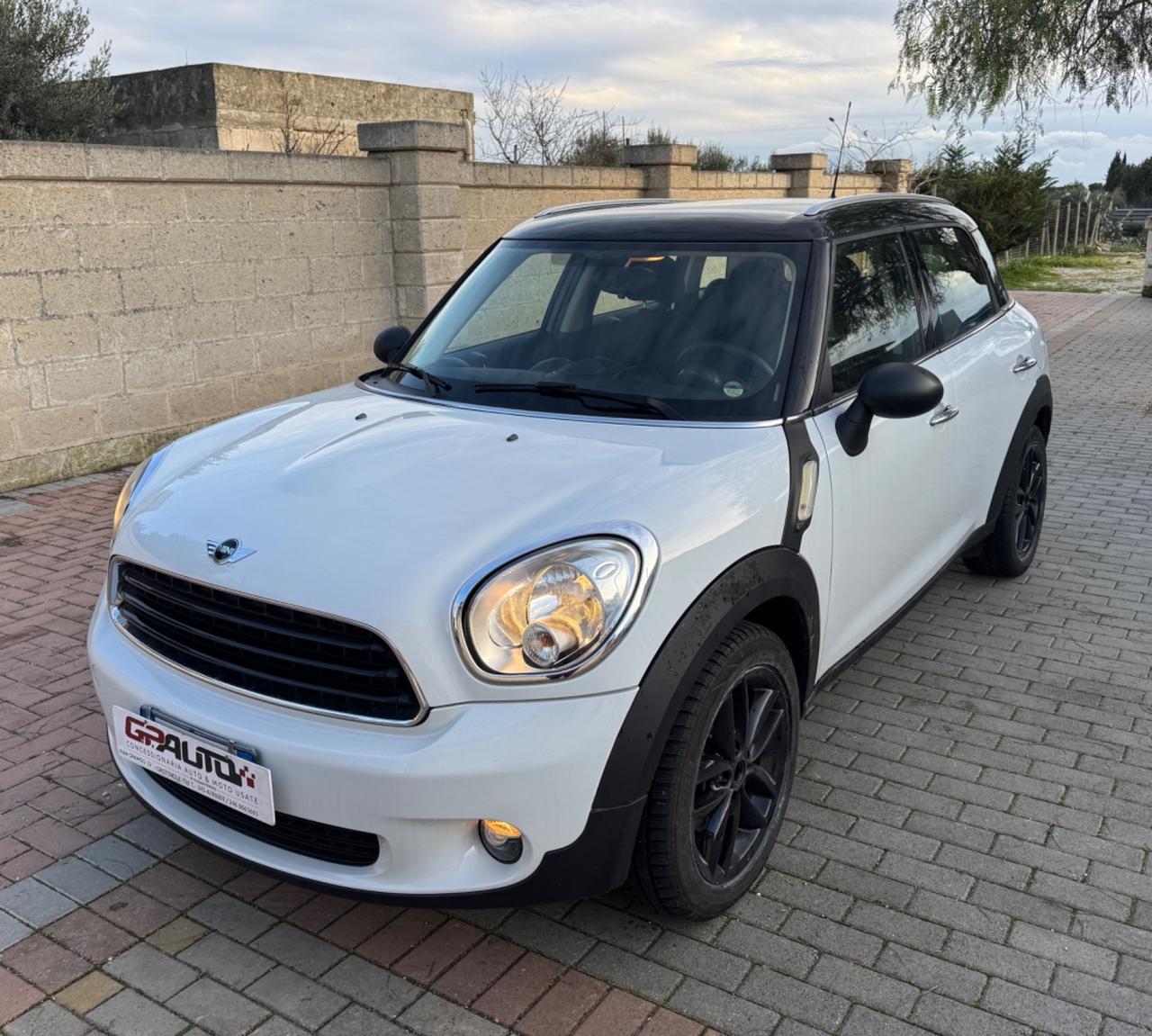Mini Countryman 1.6d 90 CV SPORT
