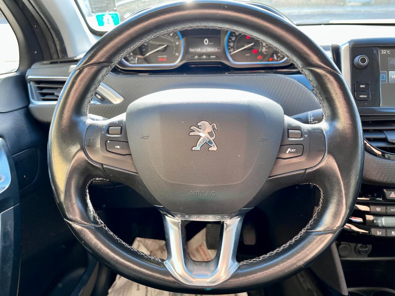 Peugeot 2008 1.6 BlueHDi 100cv Allure 2016