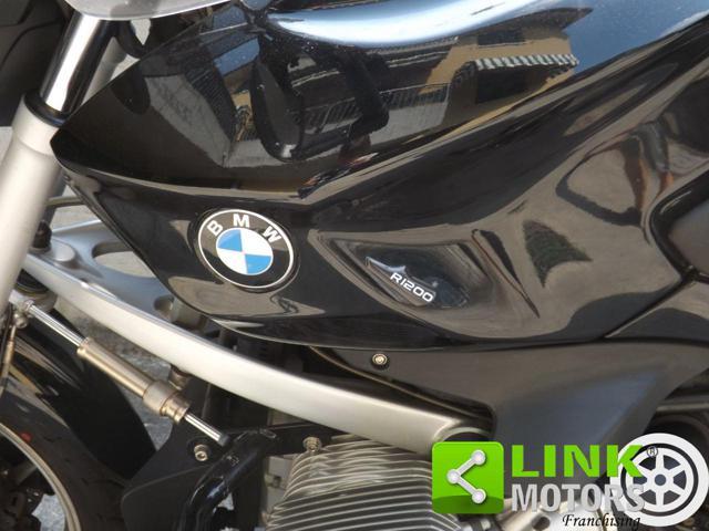 BMW R 1200 R anno 2008 con valigie laterali BMW originali