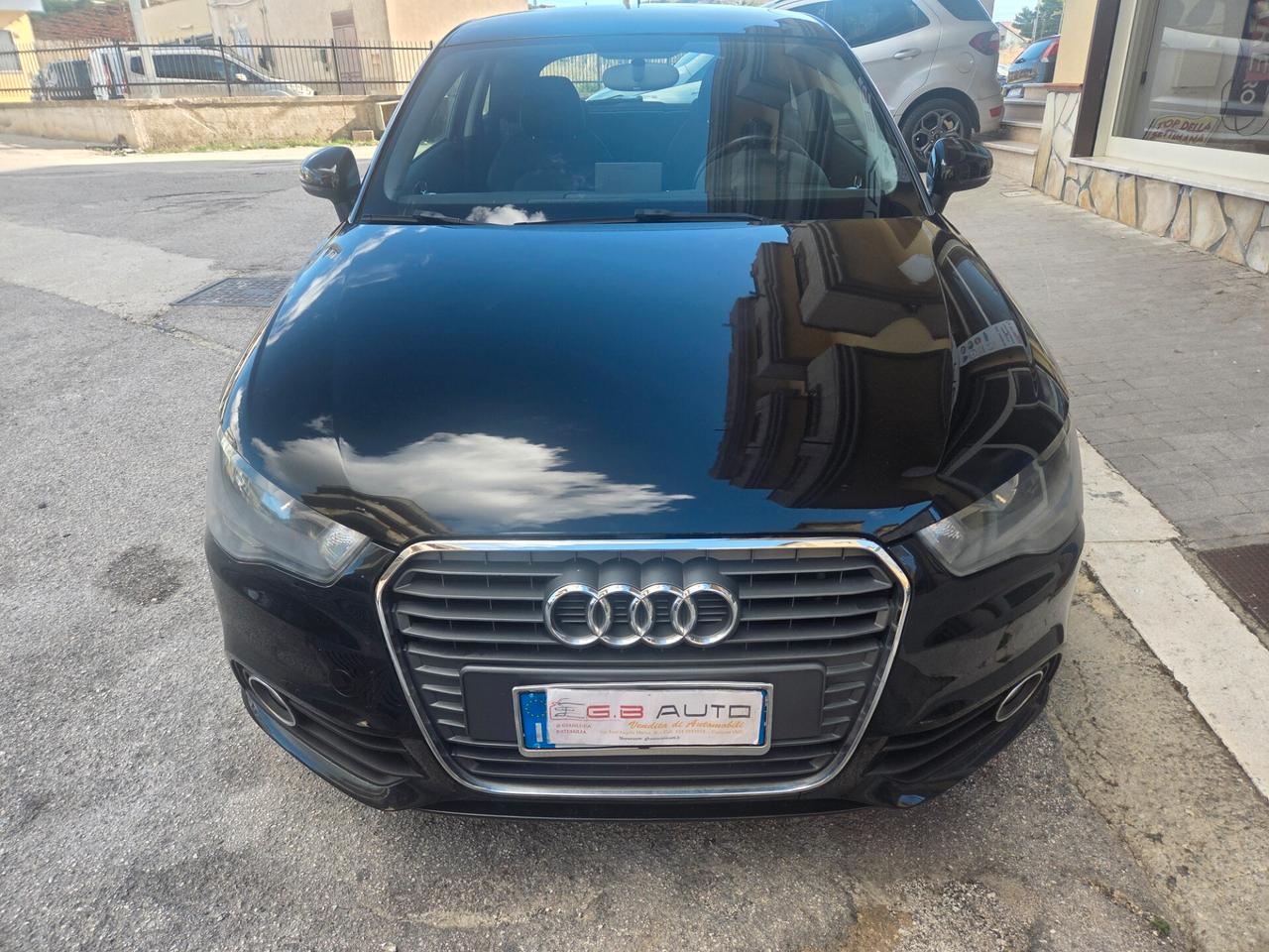 AUDI A1 1.2 BENZINA 86 CV KM 160000 CERTIFICATI