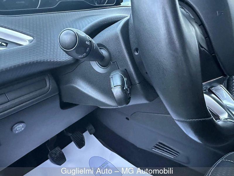 Peugeot 208 208 5p 1.2 puretech Allure gpl 82cv